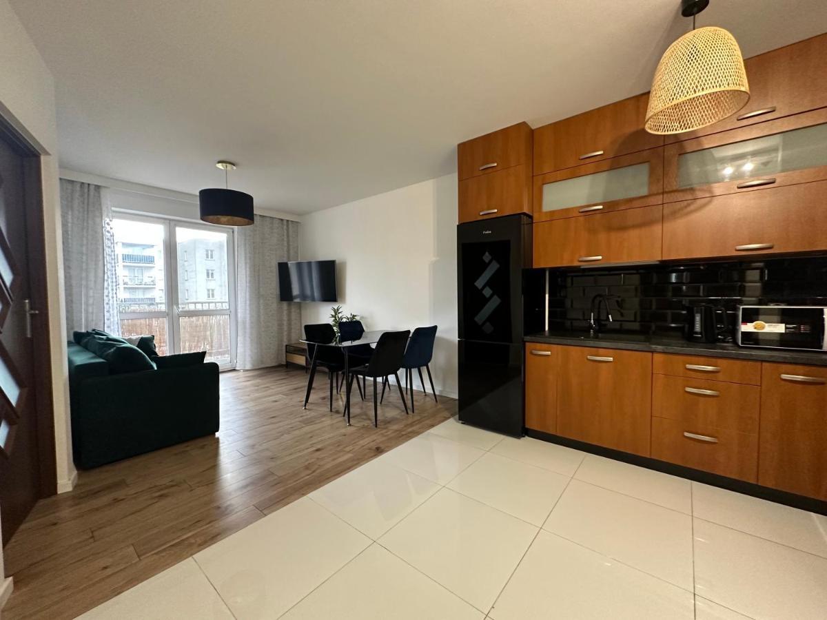 Sdh 3 Radzymin Comfortable Apartment Near Warsaw Exteriér fotografie